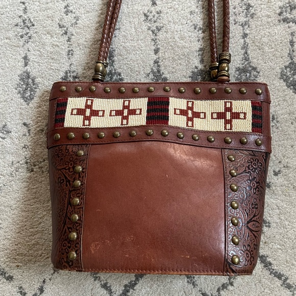 Vintage Spacious leather beaded handbag - Picture 2 of 7